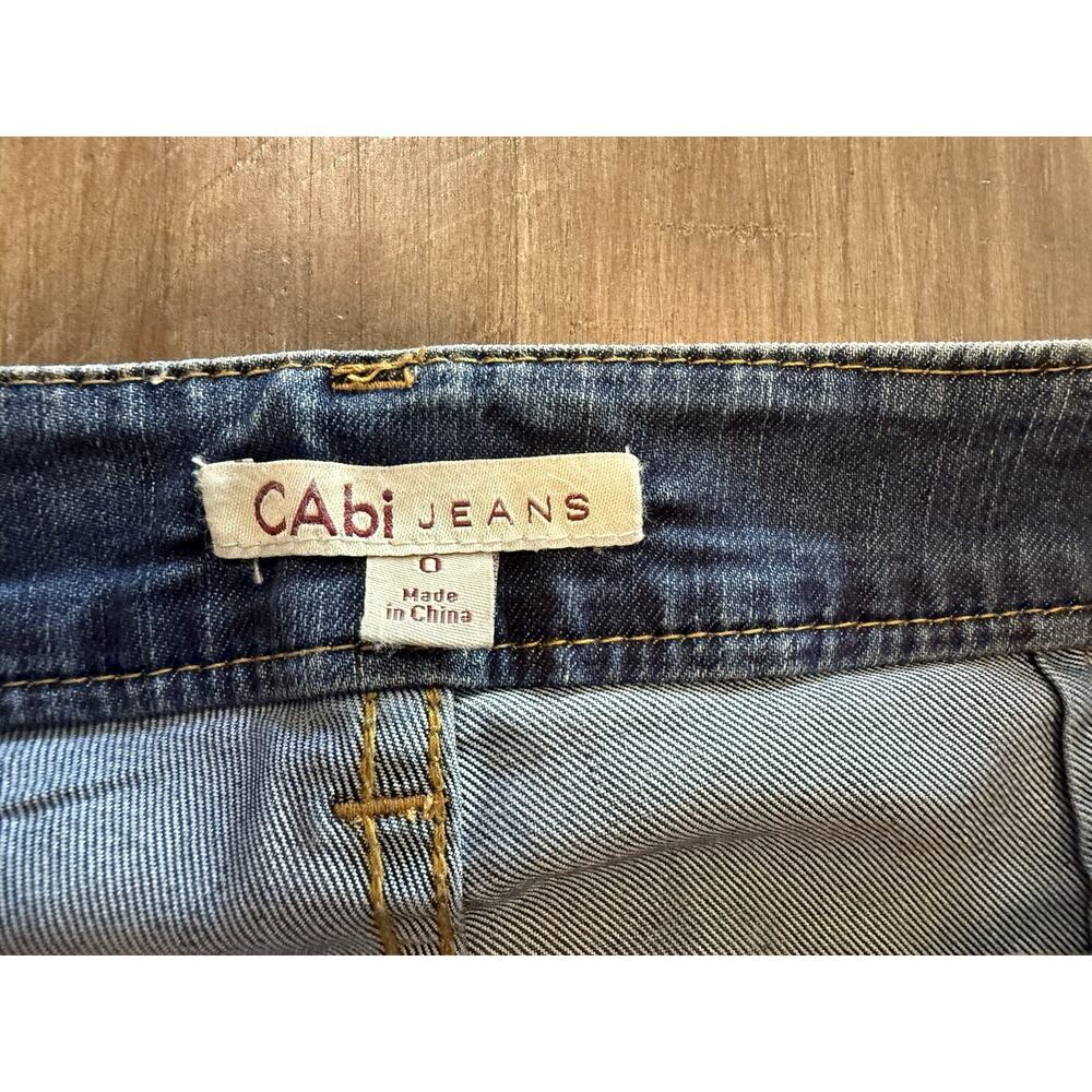 NWT Cabi Patch Pocket Blue Denim Flare Bootcut Jeans Pants Women’s Size 0 NEW - Picture 3 of 13